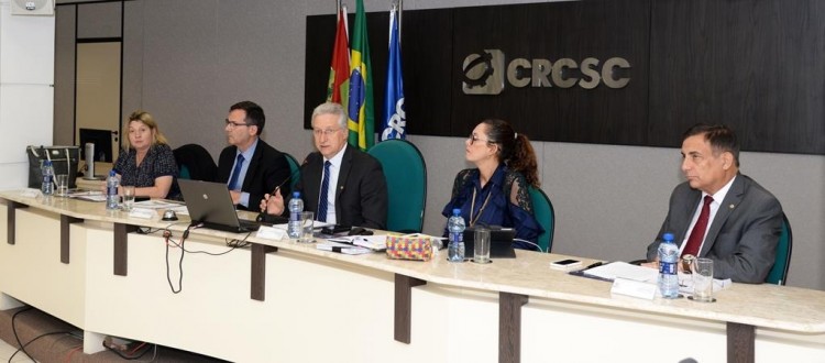 Reunião Presidentes, diretores e a-jur CRCSC 26 e 27-11-18 (3).JPG